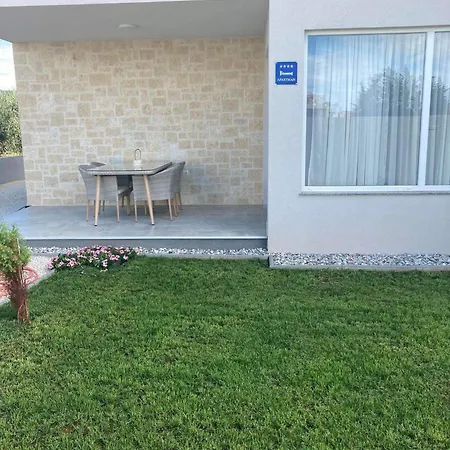 Luxury Sofia Bibinje