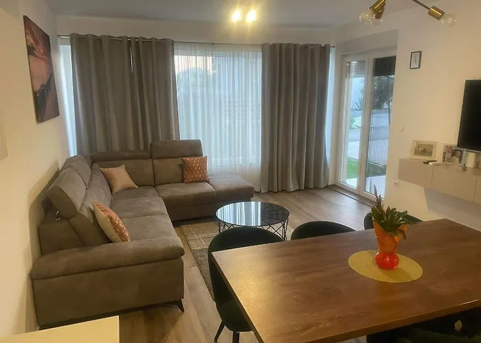 Luxury Sofia Bibinje